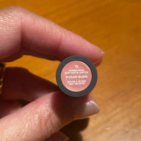 Bite Beauty Power Move Soft Matte Lipstick Sugar Buns - Picture 10 of 16